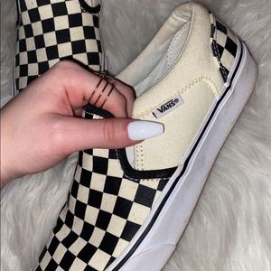checkered vans